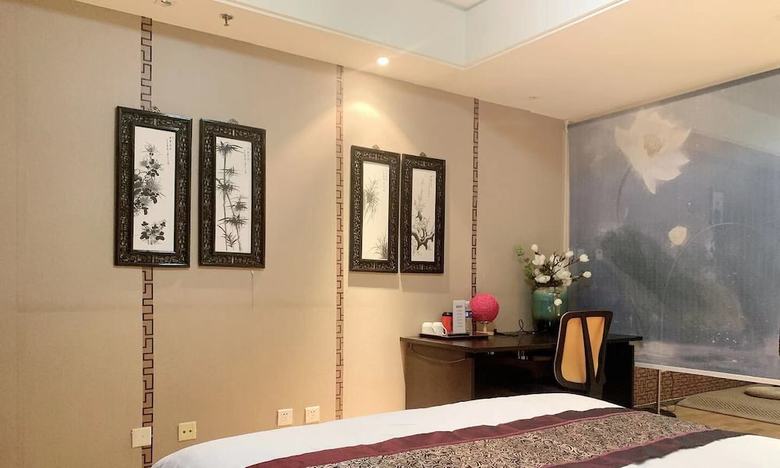 Tiandi Huadian Apartment Qilinshe