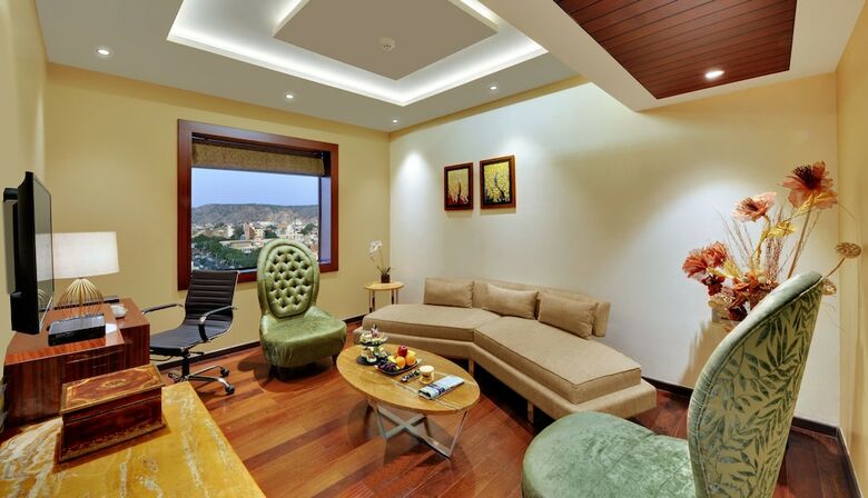 Hotel The Fern Residency Jaipur