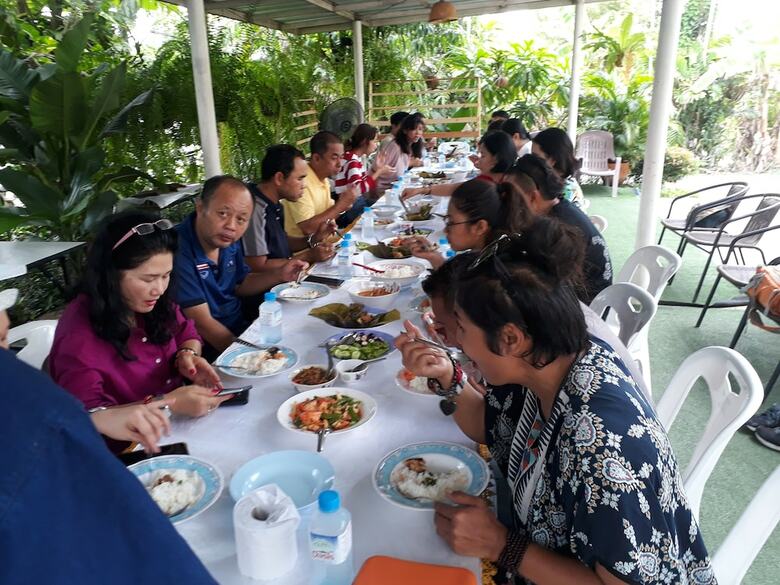 Hotel Baan Klangsuan Bang Korbua