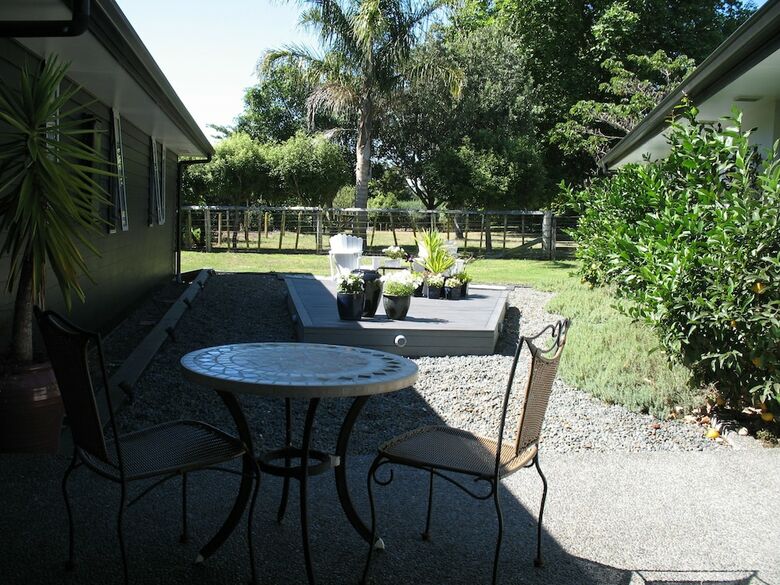 Bed & Breakfast Karapiro Willows Luxury B & B