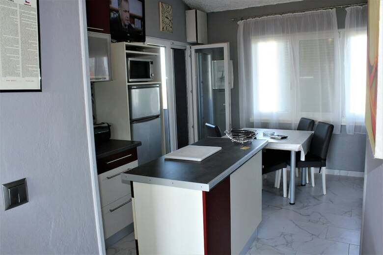 Apartamentos Holiday House Zaton