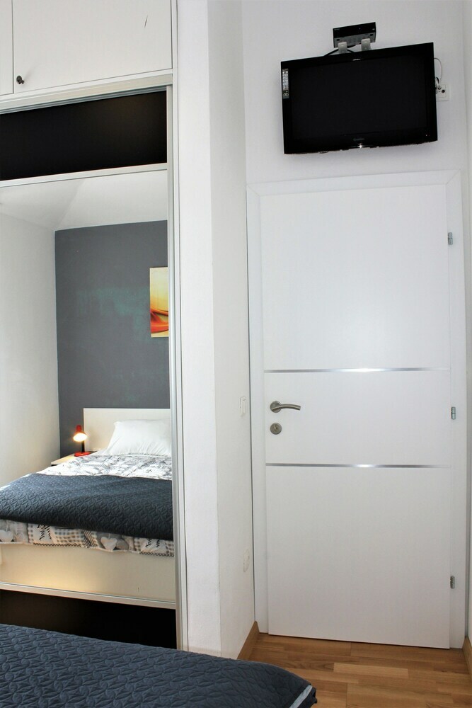 Apartamentos Holiday House Zaton