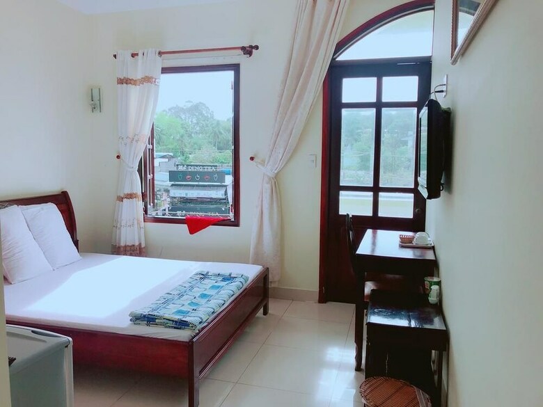 Minh Hong Hotel