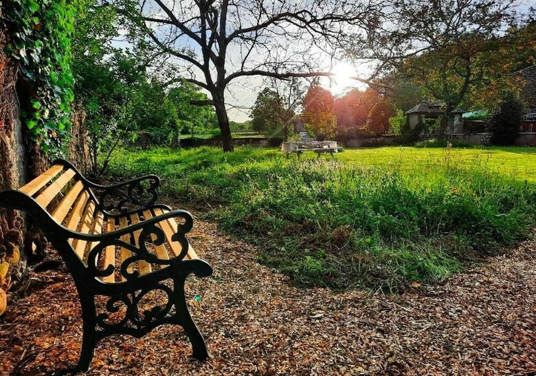Domaine Lou Castet B&B