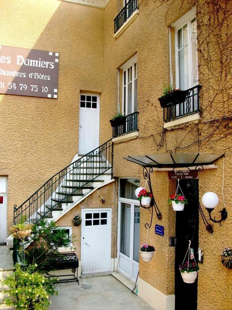 Bed & Breakfast Chambres D'h�tes Les Damiers