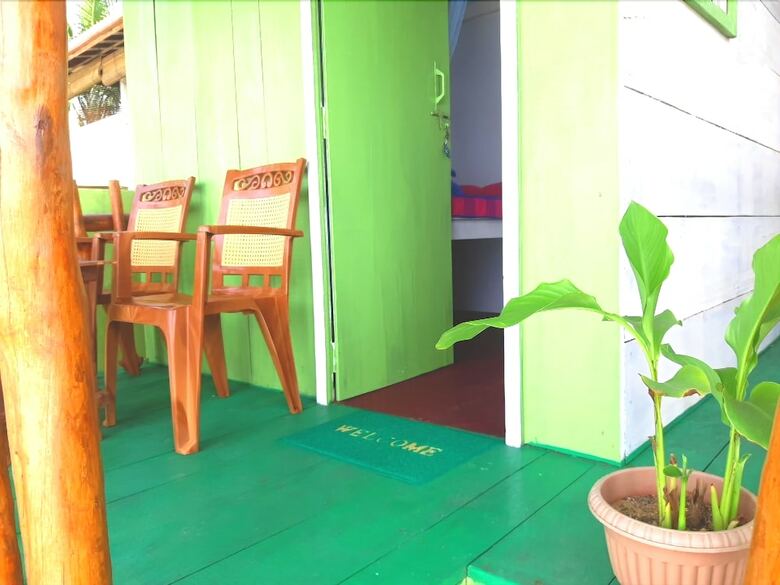 Hostal Luna Beach Home & Cabanas - Hostel