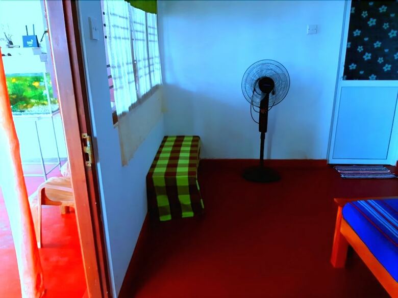 Hostal Luna Beach Home & Cabanas - Hostel