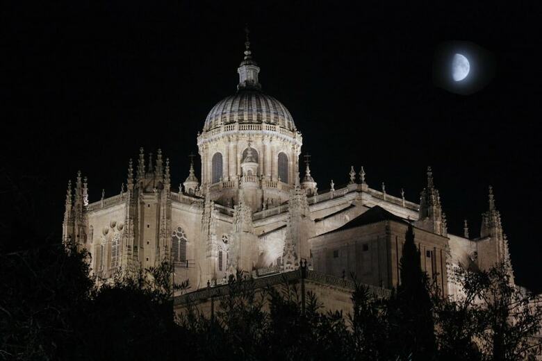 Apartamentos Salamanca Suites Libertad