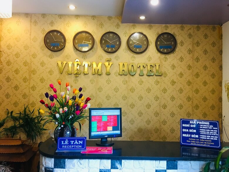 Hotel Khach San Viet My