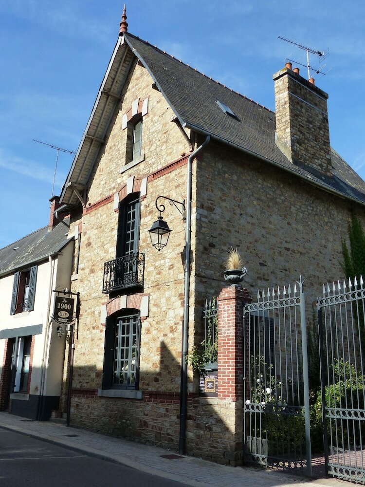 Hotel Le 1900