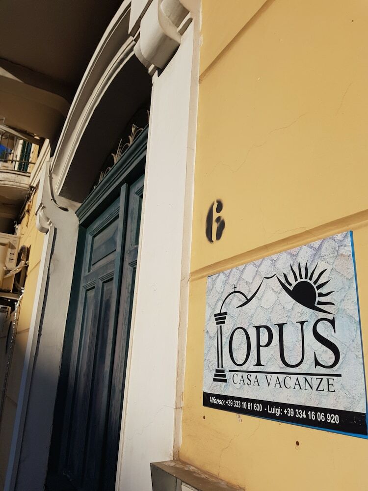 Hotel Opus Casa Vacanze