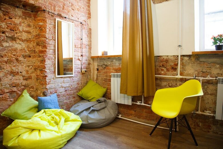 Hostal Proloft Hotel & Hostel