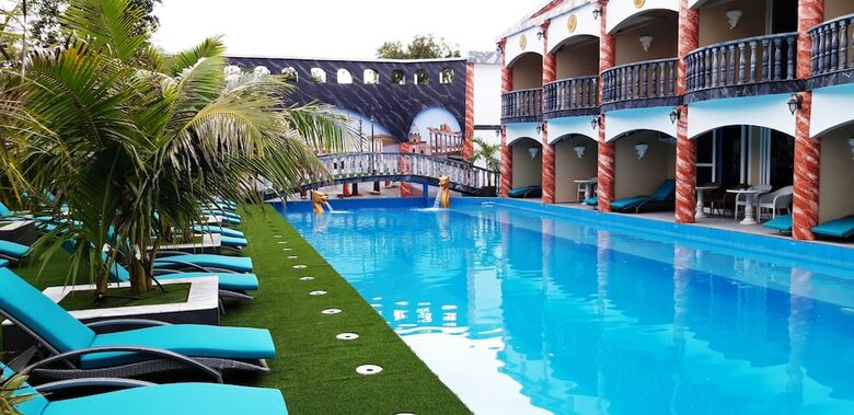 Roman Empire Panglao Boutique Hotel