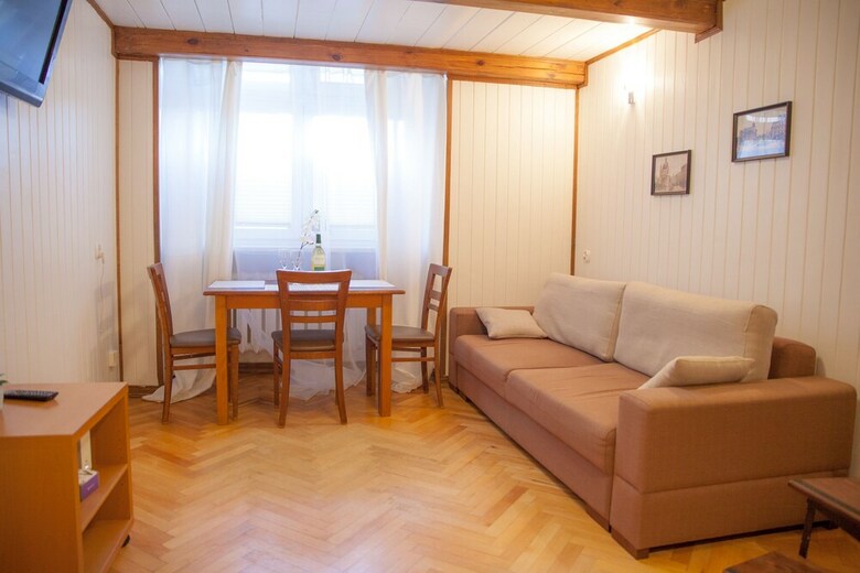 Central Apartmens 3 Rooms