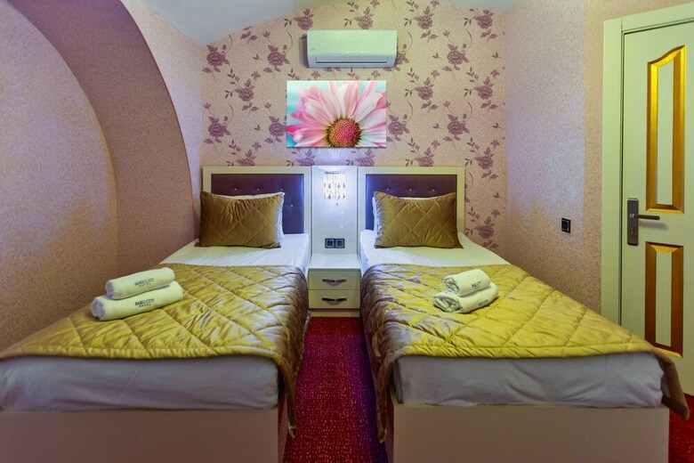 Baku City Hotel