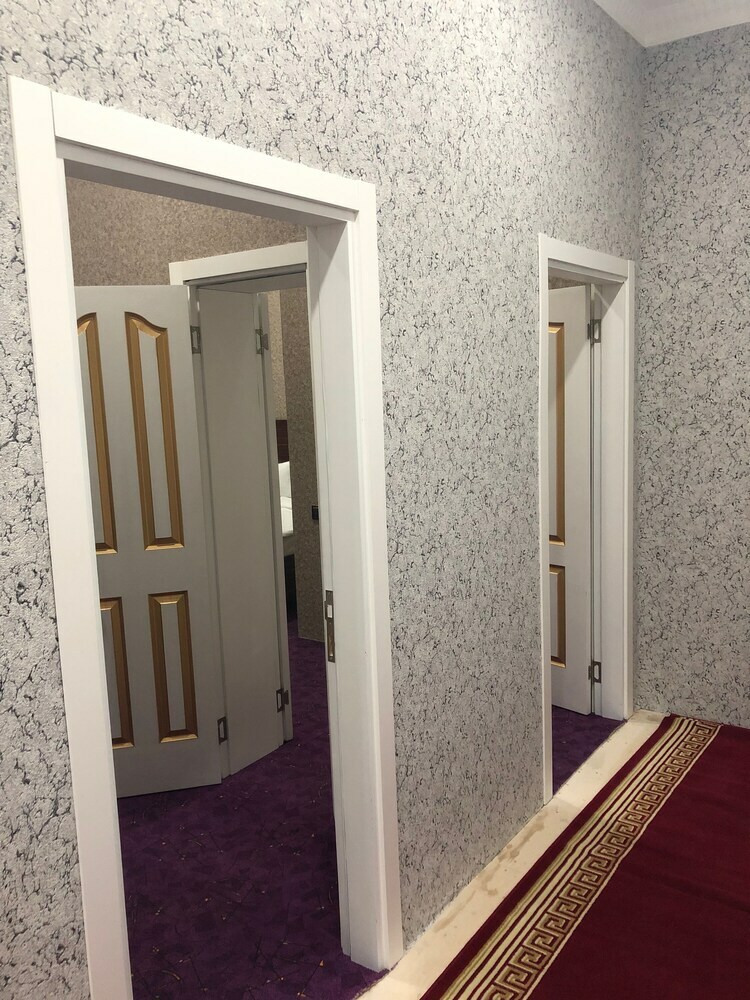 Baku City Hotel