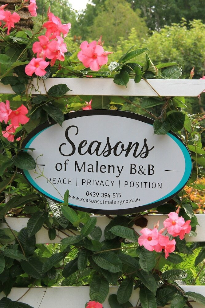 Hotel Seasons Of Maleny B&B