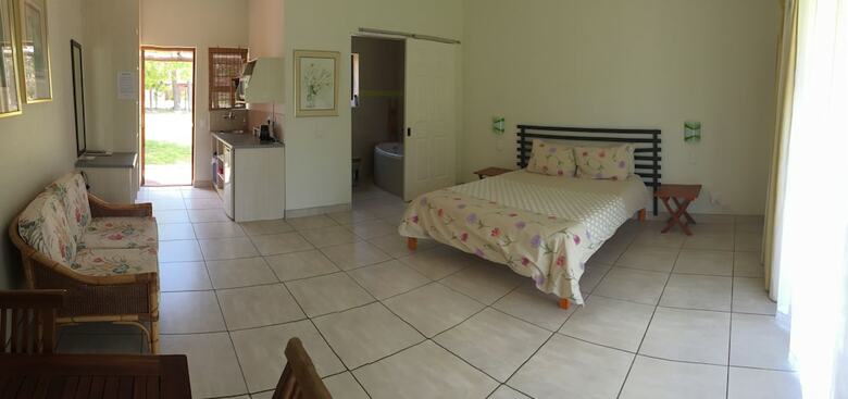 Bed & Breakfast Blue Skies Country House
