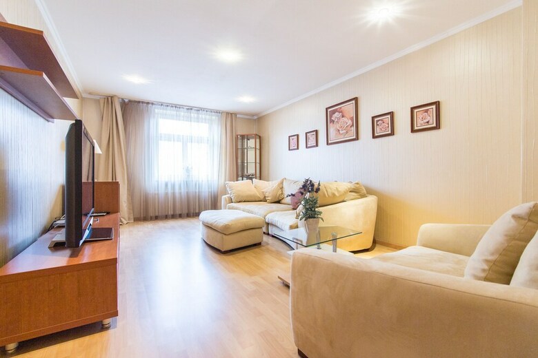 Apartamentos Spacious Duplex By Park&metro By Easybnb