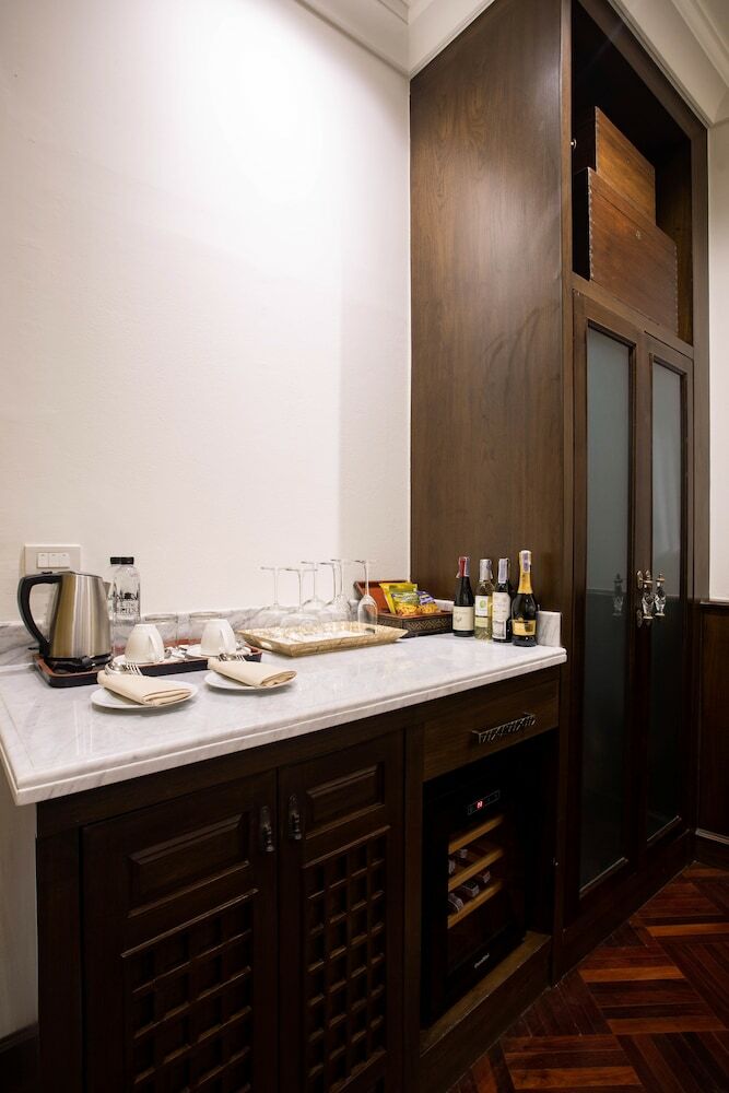 Hotel The Bridge An Eclectic Luxotel Chiangmai