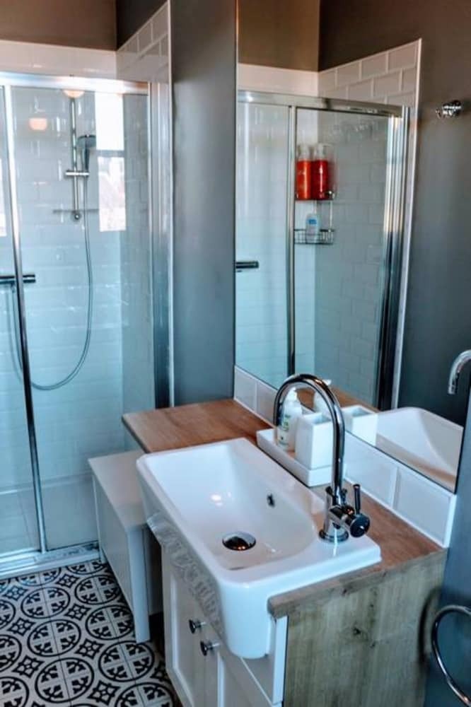 Apartamentos 3 Bedroom Flat Overlooking The Meadows Sleeps 5
