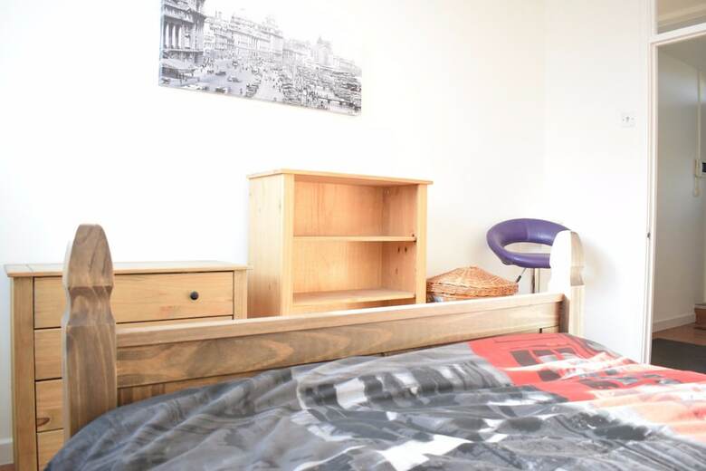 1 Bedroom Apartment Opposite Shoreditch Park