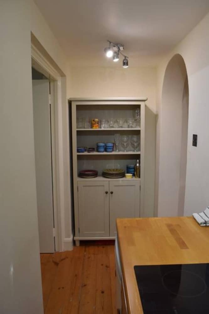 1 Bedroom Apartment Near Holloway