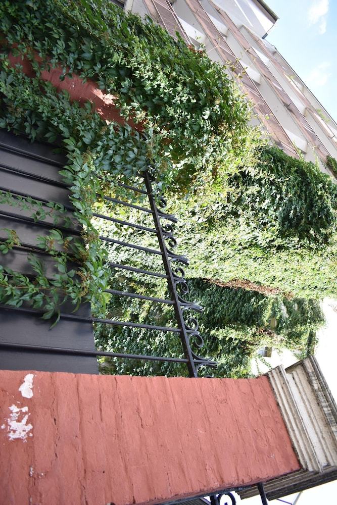 Apartamento 3 Storey Flat With Private Terrace