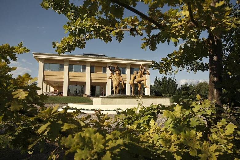 Estancia Mendoza Wine Hotel