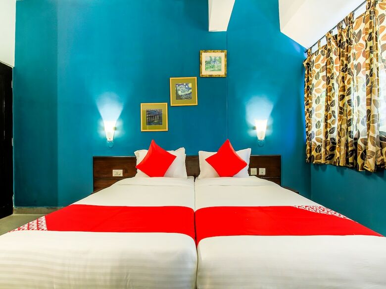 Hotel Oyo 22006 Flagship Paradise Inn