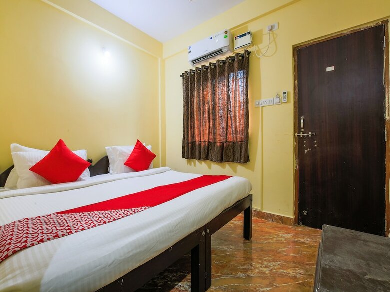 Hotel Oyo 22418 Frank Rooms