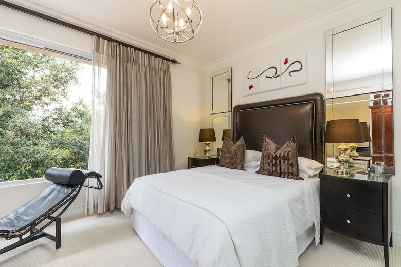 Apartamentos Melrose Executive Suites