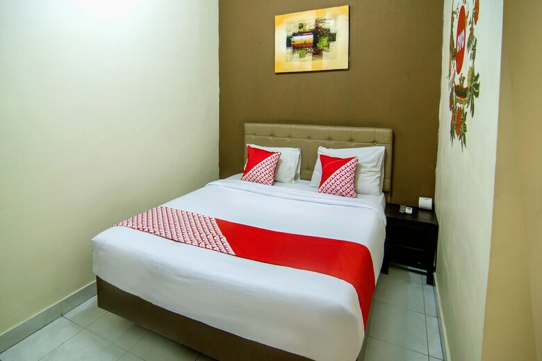 Hostal Oyo 198 Emdi House Seturan