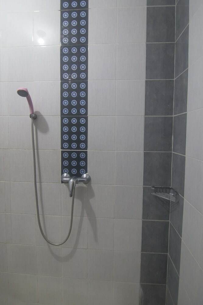 Hostal Oyo 198 Emdi House Seturan