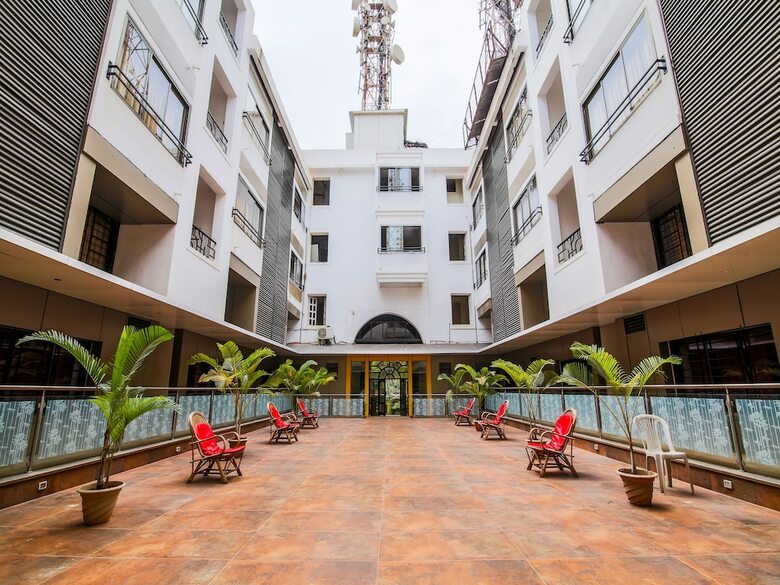 Hotel Oyo 23692 Rivasa Resort