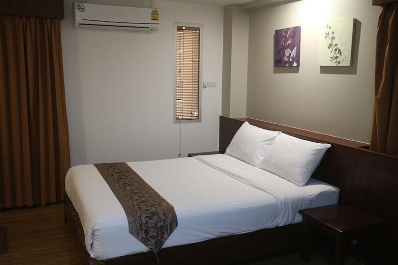 Hotel Floral Shire Resort