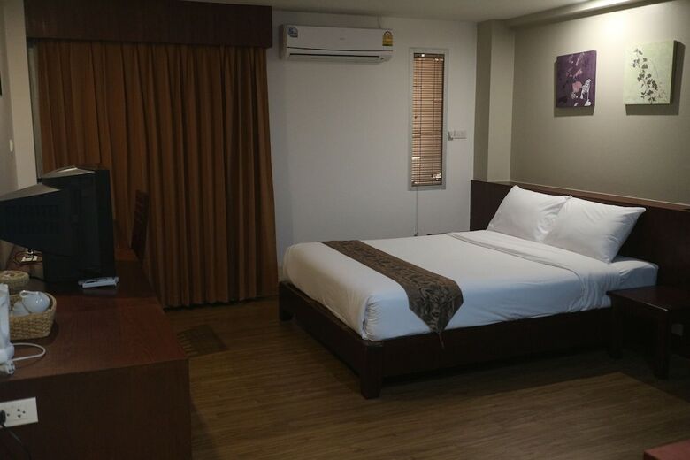 Hotel Floral Shire Resort