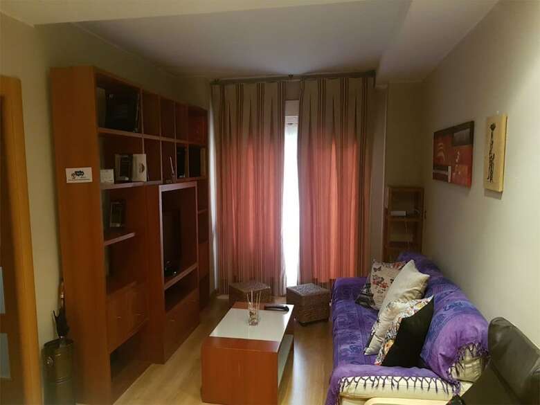 Apartamentos Dos Torres Reina