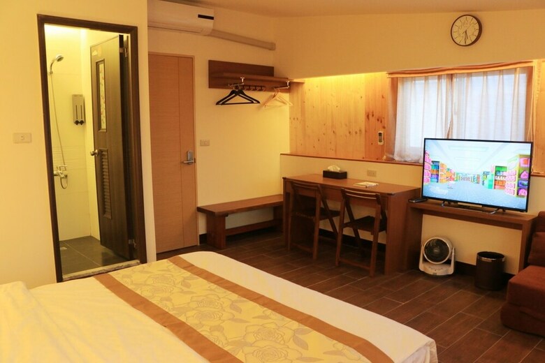 Hotel Buda Banai Homestay