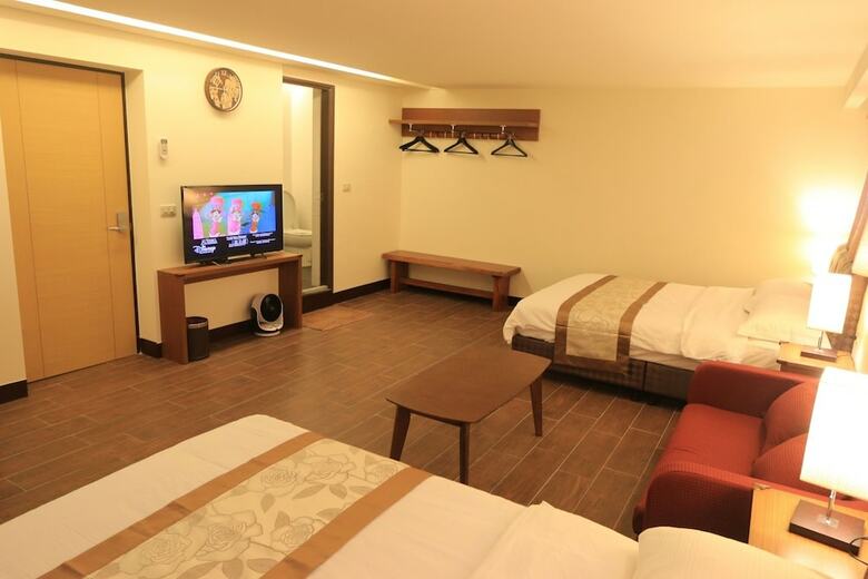 Hotel Buda Banai Homestay