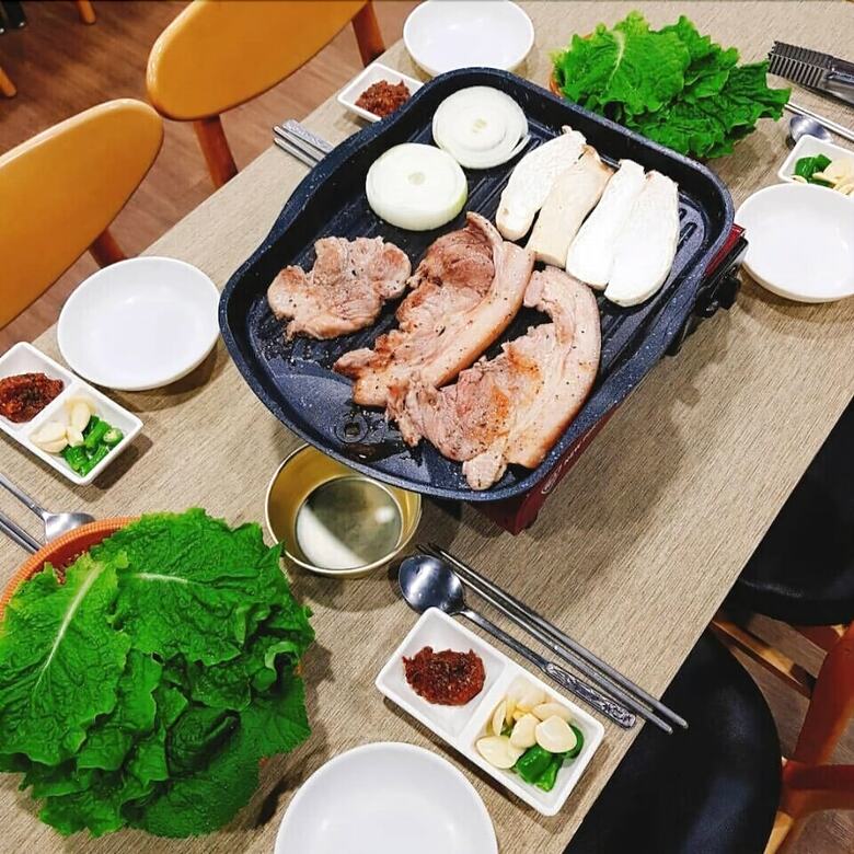 Hostal Sanbangsan Hot Spa Guesthouse - Hostel