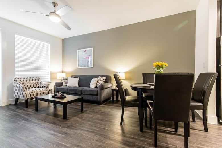Apartamentos Urbanlights At Legacy West