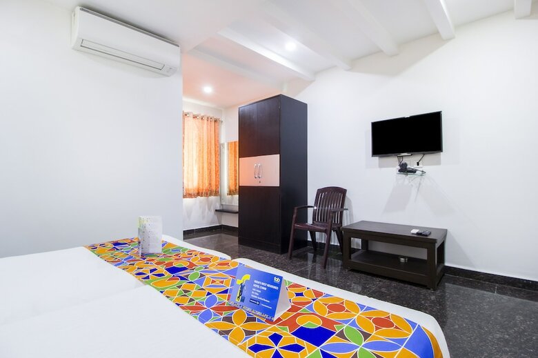 Hotel Fabexpress Gokul House
