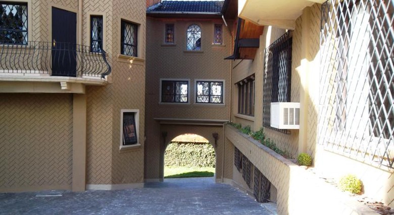 Hotel Castelo De Campos Do Jord�o