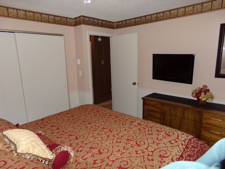 Blue River Condos 3 Bed 2 Bath