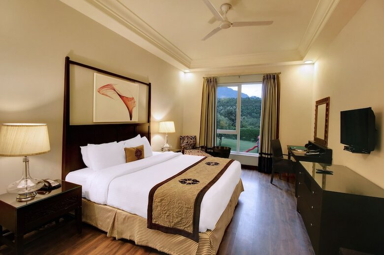 Hotel Country Resort By Ahrpl - Katra