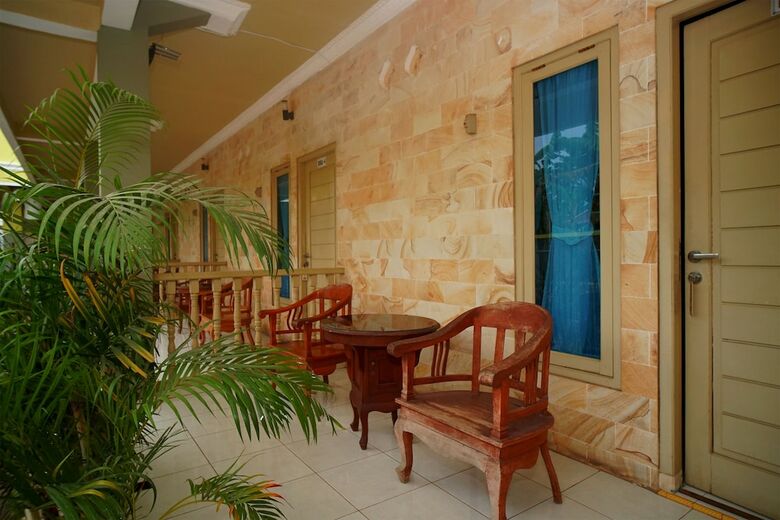 Hotel Oyo 207 Nugraha Homestay