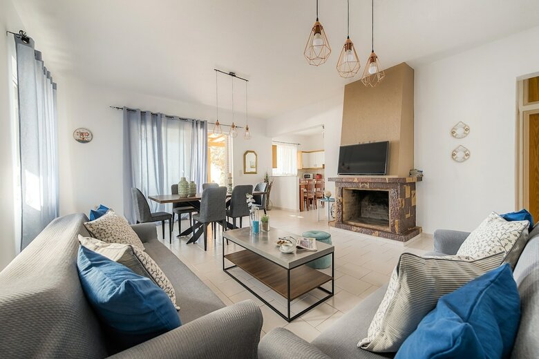 Villa Perla - Near Lardos Beach