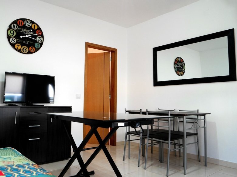 Hotel Louise Guest House