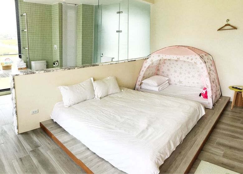 Bed & Breakfast Wo Club Hall